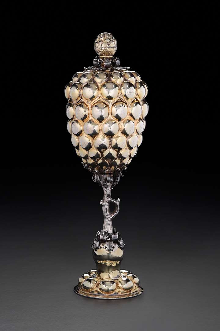 A german cup and cover